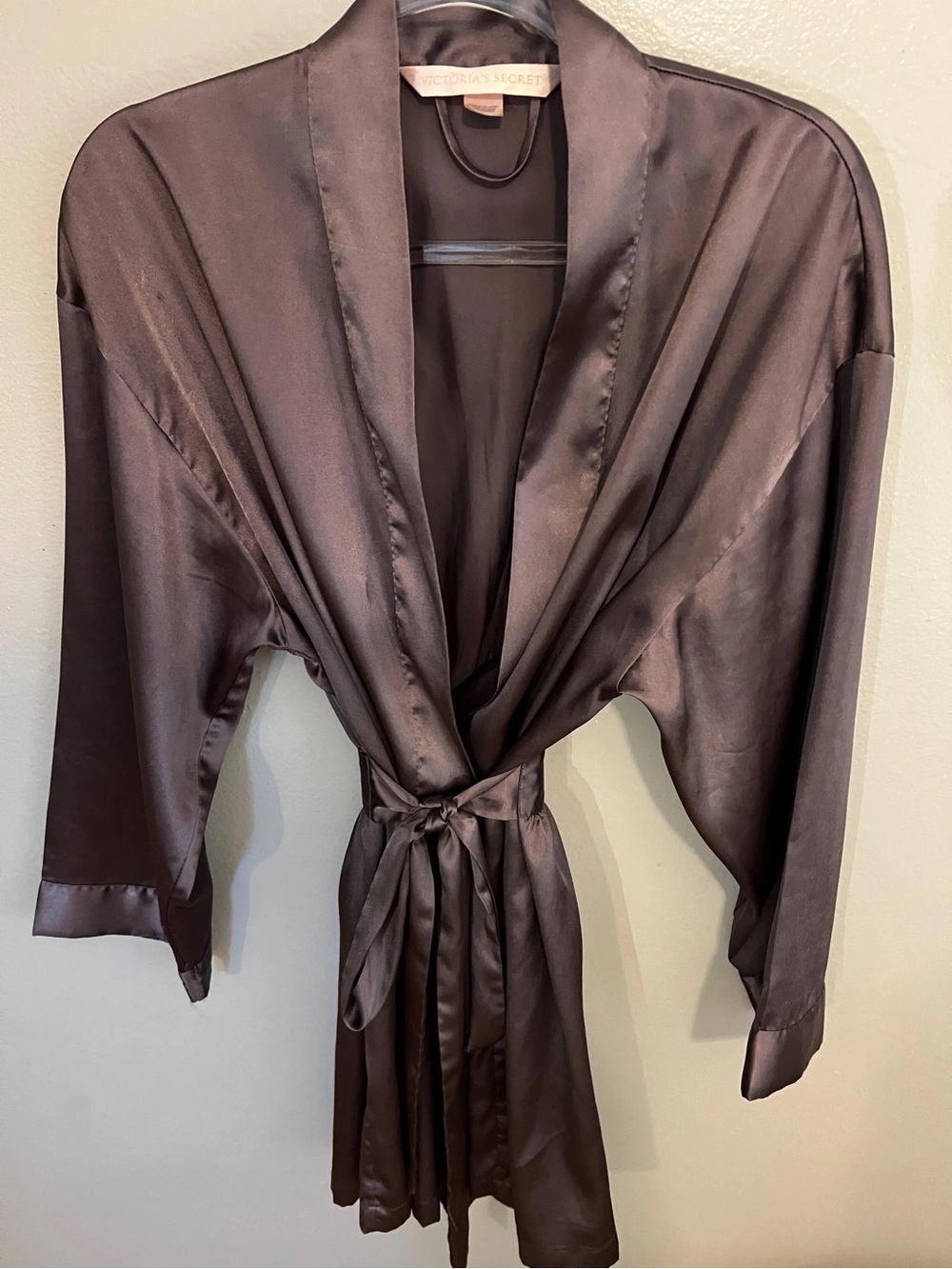 Victoria's Secret Satin Kimono Robe - light purple vintage